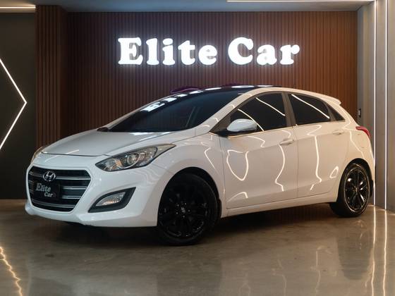 HYUNDAI I30 1.8 MPI 16V GASOLINA 4P AUTOMATICO HYUNDAI I30 1.8 MPI 16V GASOLINA 4P AUTOMATICO